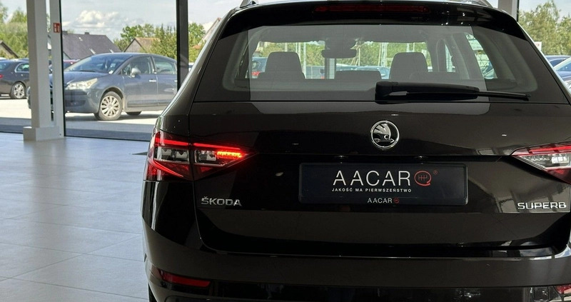 Skoda Superb cena 99900 przebieg: 135160, rok produkcji 2019 z Mogilno małe 781